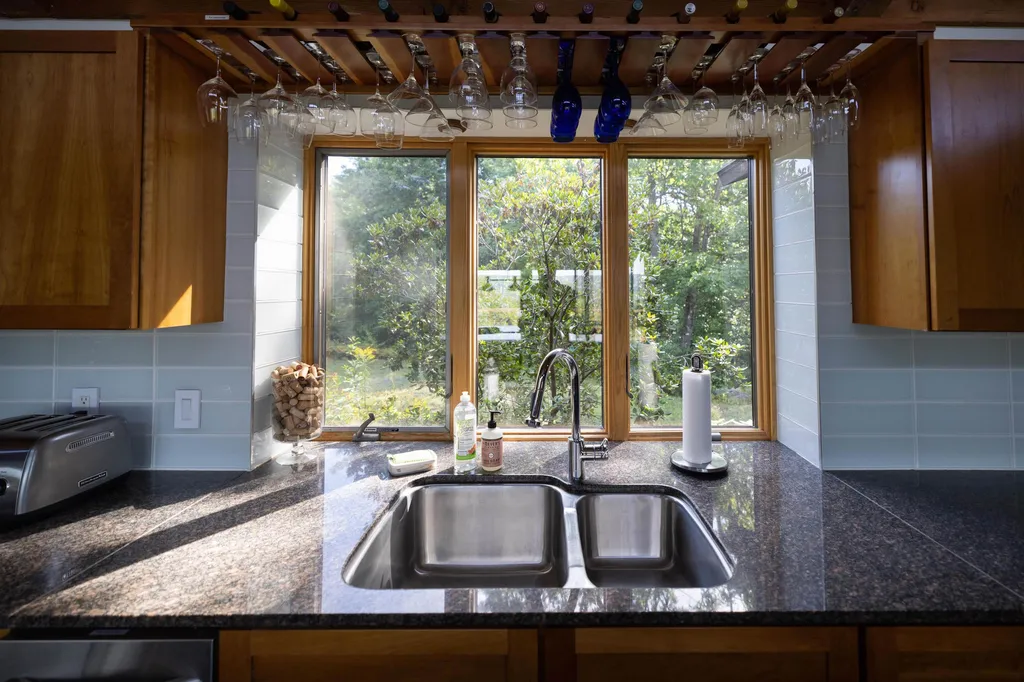 89 Pine Ridge Drive Putney VT 05346
