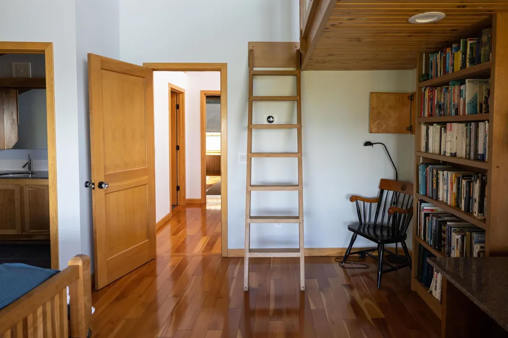 89 Pine Ridge Drive Putney VT 05346