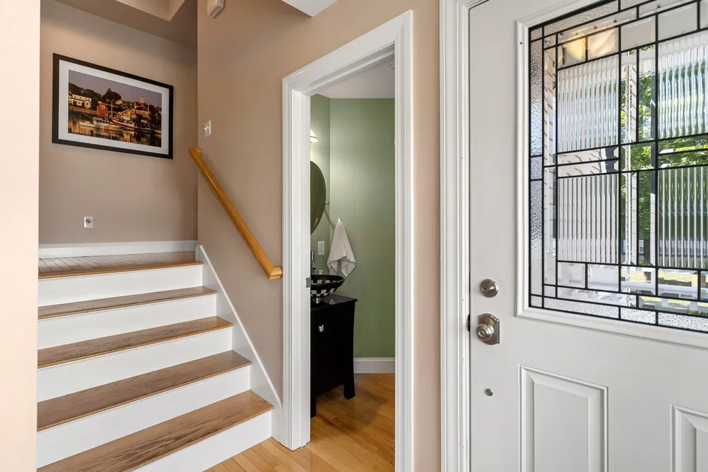 5 Olde Parish Way Portsmouth NH 03801