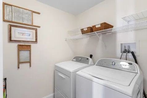 5 Olde Parish Way Portsmouth NH 03801