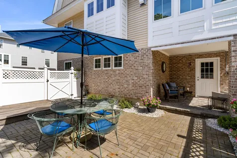 5 Olde Parish Way Portsmouth NH 03801