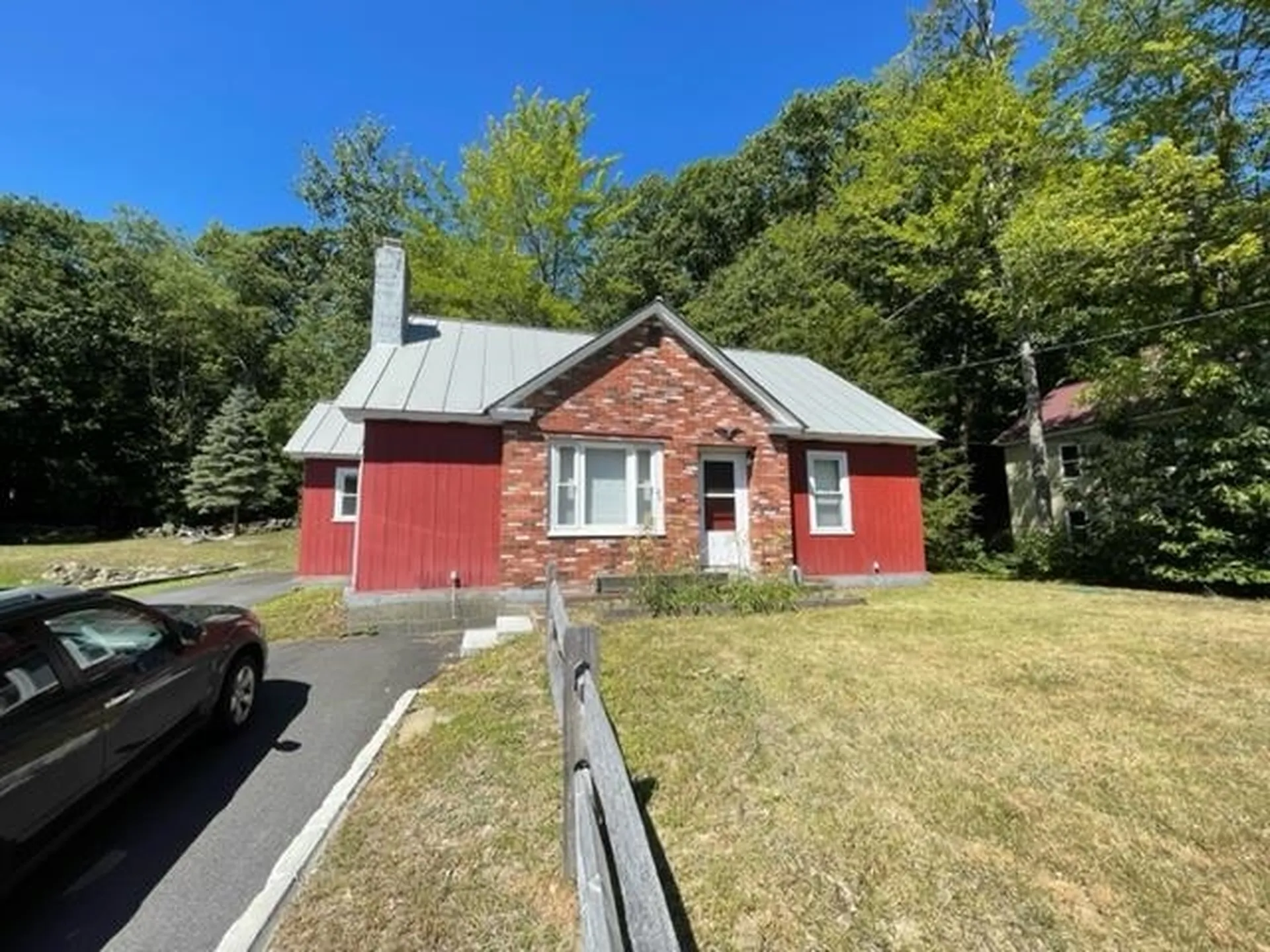 26 Young Street Lebanon NH 03766