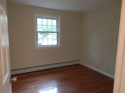 6 Tinkham Lane Londonderry NH 03053