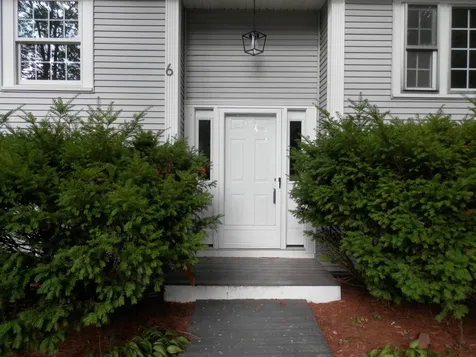 6 Tinkham Lane Londonderry NH 03053