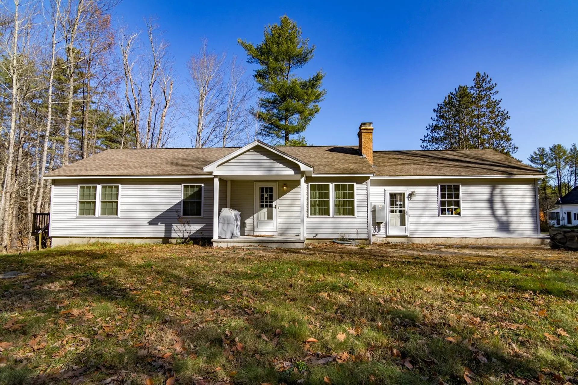 46 Hobart Hill Road Hebron NH 03241