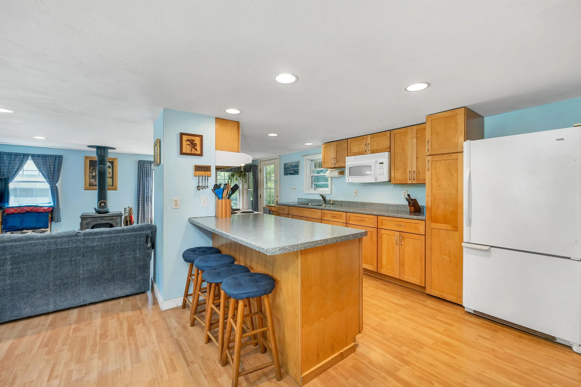 140 Texas Hill Road Plymouth NH 03264