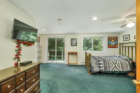 140 Texas Hill Road Plymouth NH 03264
