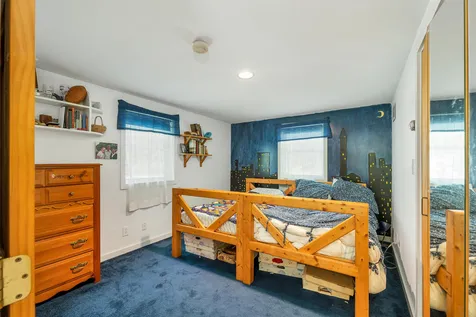 140 Texas Hill Road Plymouth NH 03264