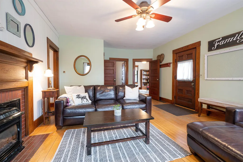 64 Wellington Street Nashua NH 03064