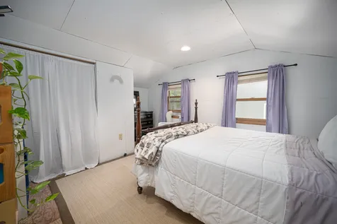 64 Wellington Street Nashua NH 03064