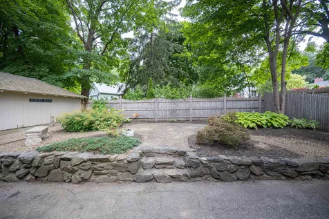 64 Wellington Street Nashua NH 03064