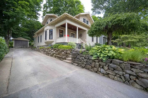 64 Wellington Street Nashua NH 03064