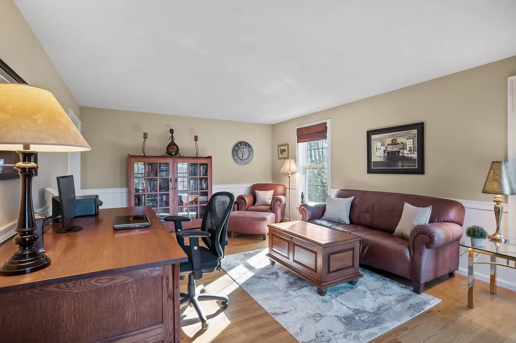 8 Rocky Hill Road Pelham NH 03076