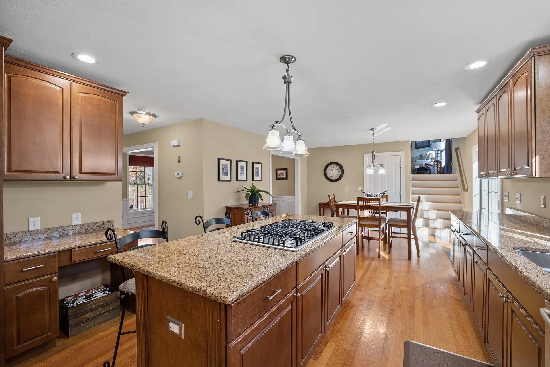 8 Rocky Hill Road Pelham NH 03076