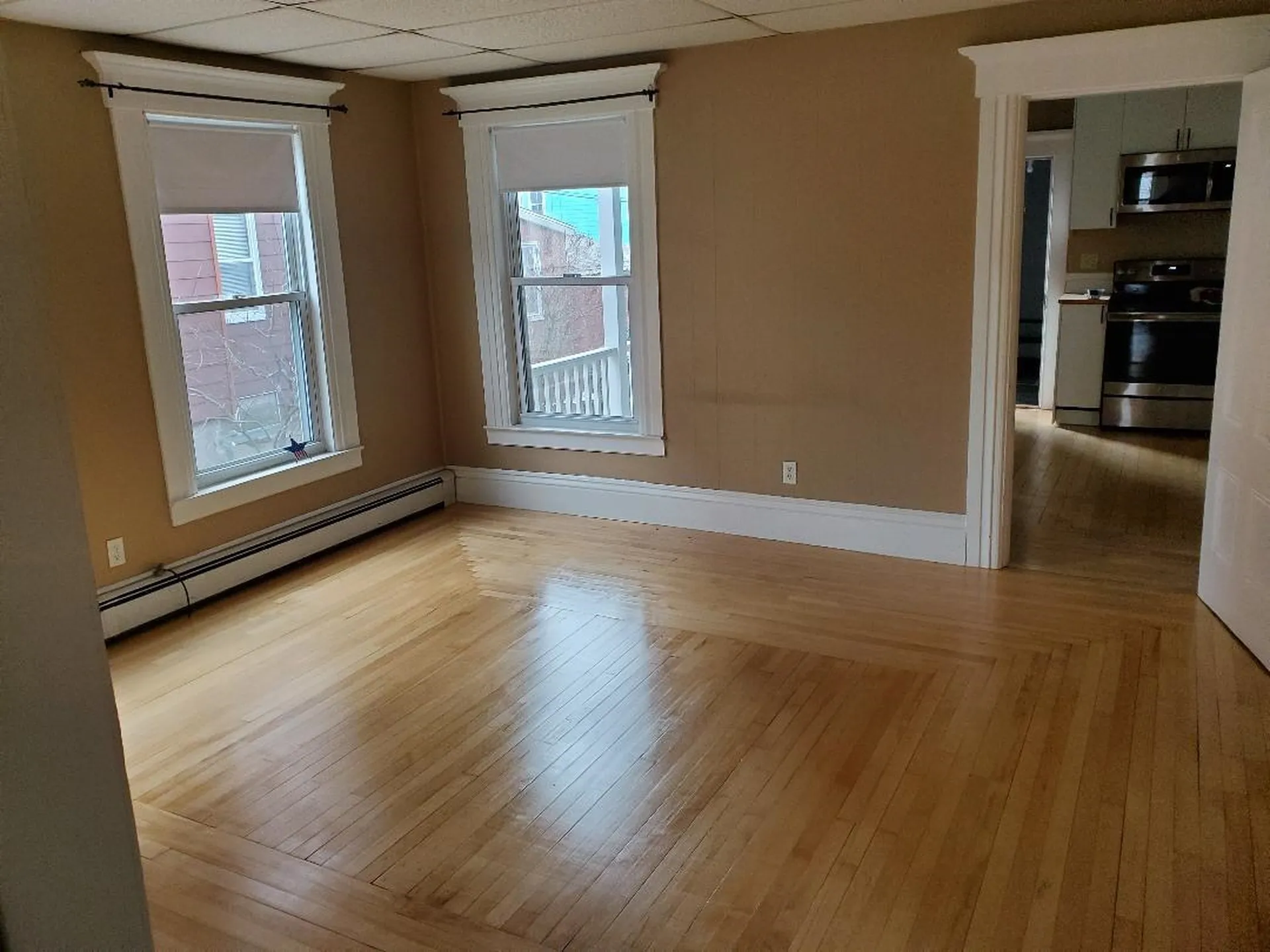 548 Maple Street Manchester NH 03104