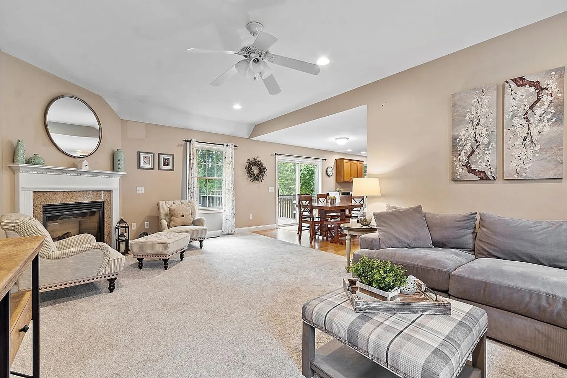 16 Sequoia Lane Plaistow NH 03865