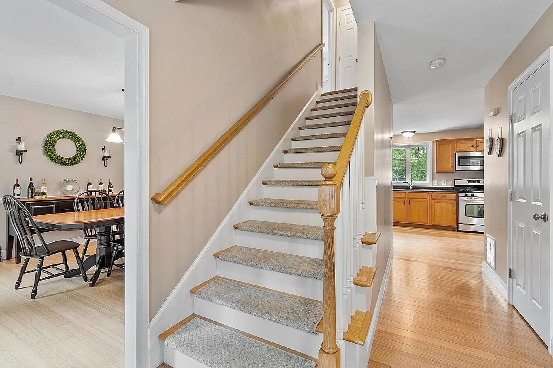 16 Sequoia Lane Plaistow NH 03865