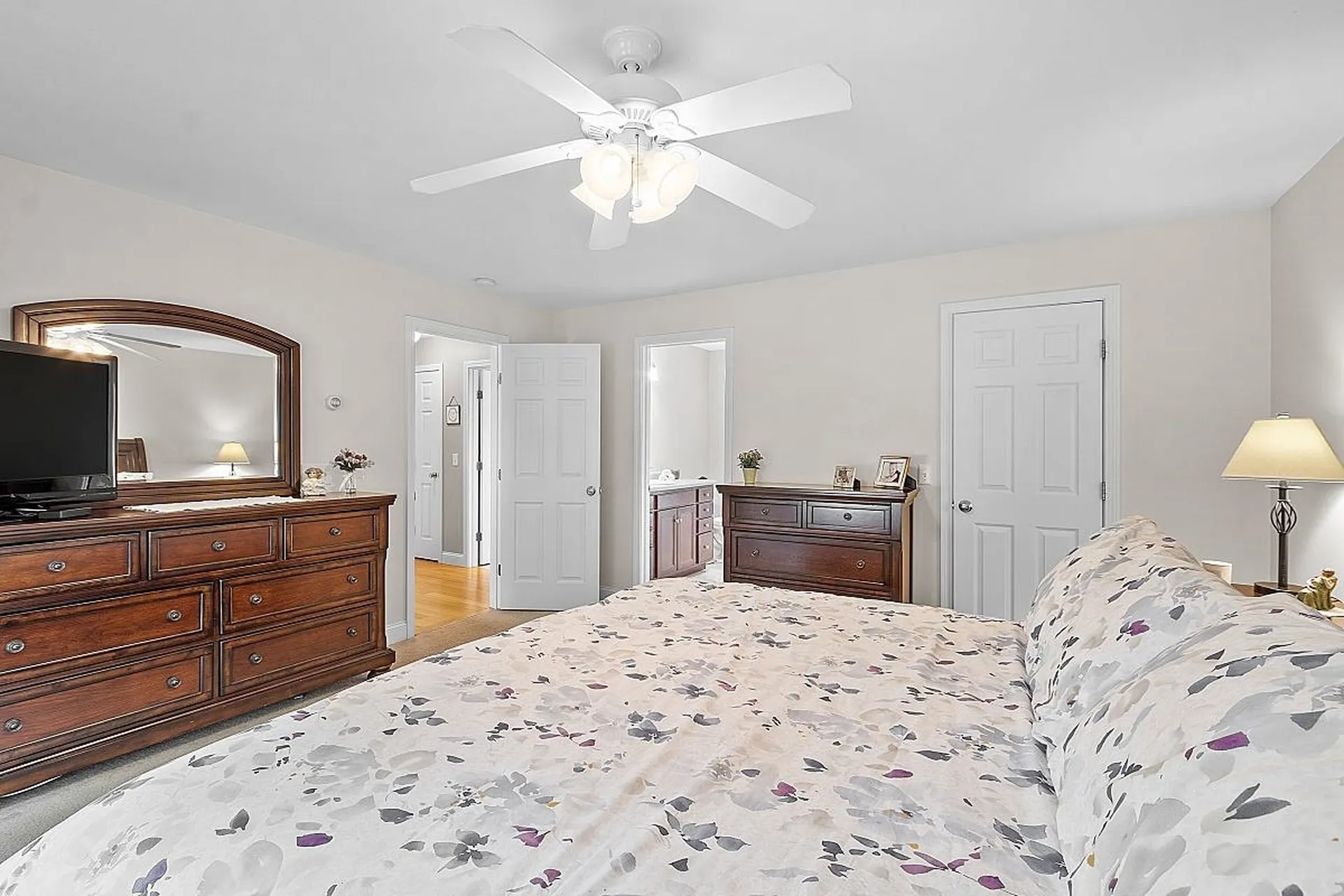 16 Sequoia Lane Plaistow NH 03865