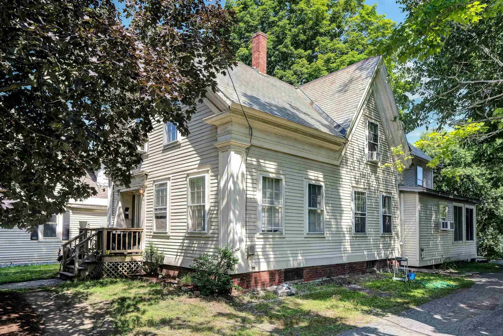 82 State Street Windsor VT 05089