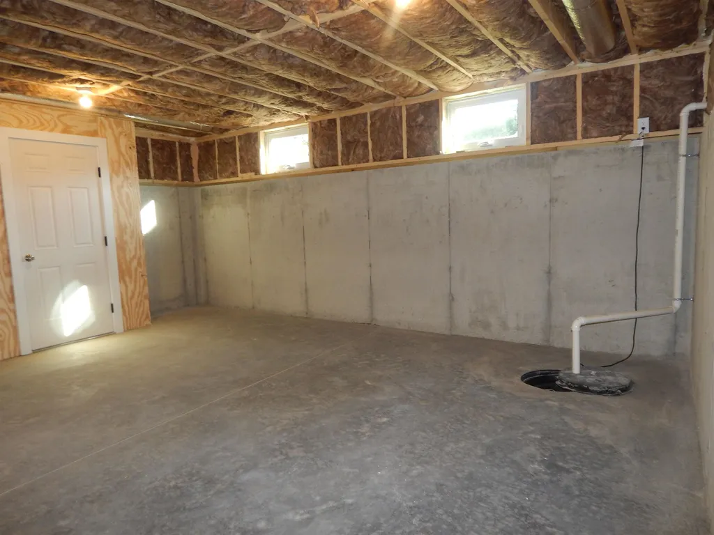 16 Rose Fountain Lane Hampton NH 03842