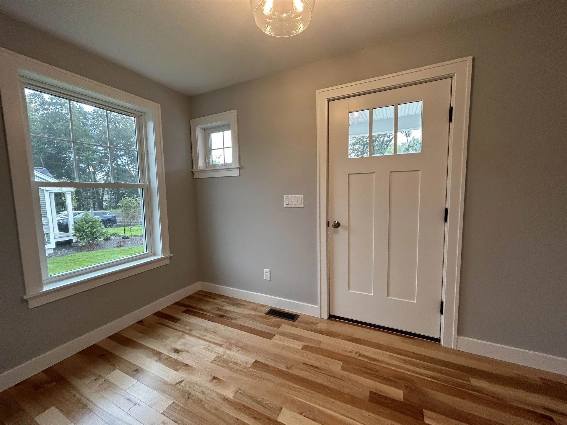 16 Rose Fountain Lane Hampton NH 03842