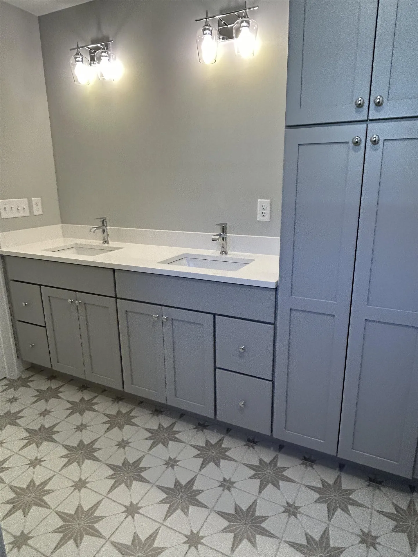 16 Rose Fountain Lane Hampton NH 03842