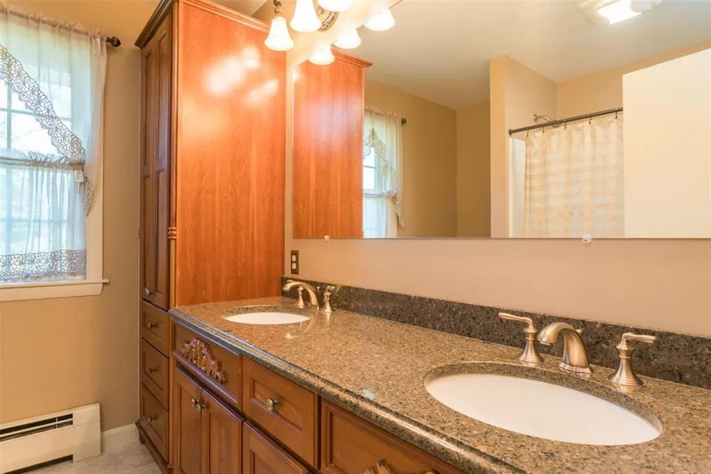 13 Sunset Drive Rochester NH 03867