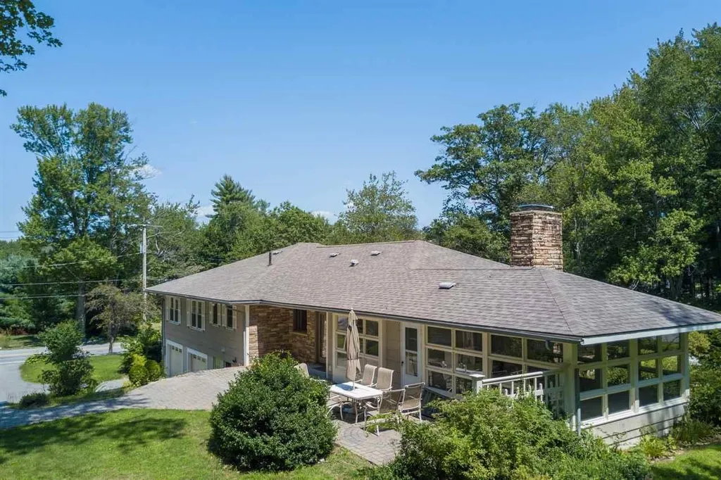 13 Sunset Drive Rochester NH 03867