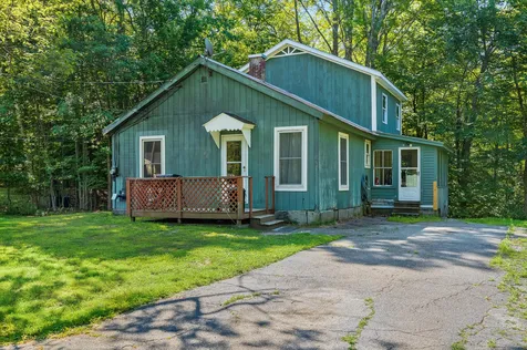 43 Lake Street Enfield NH 03748