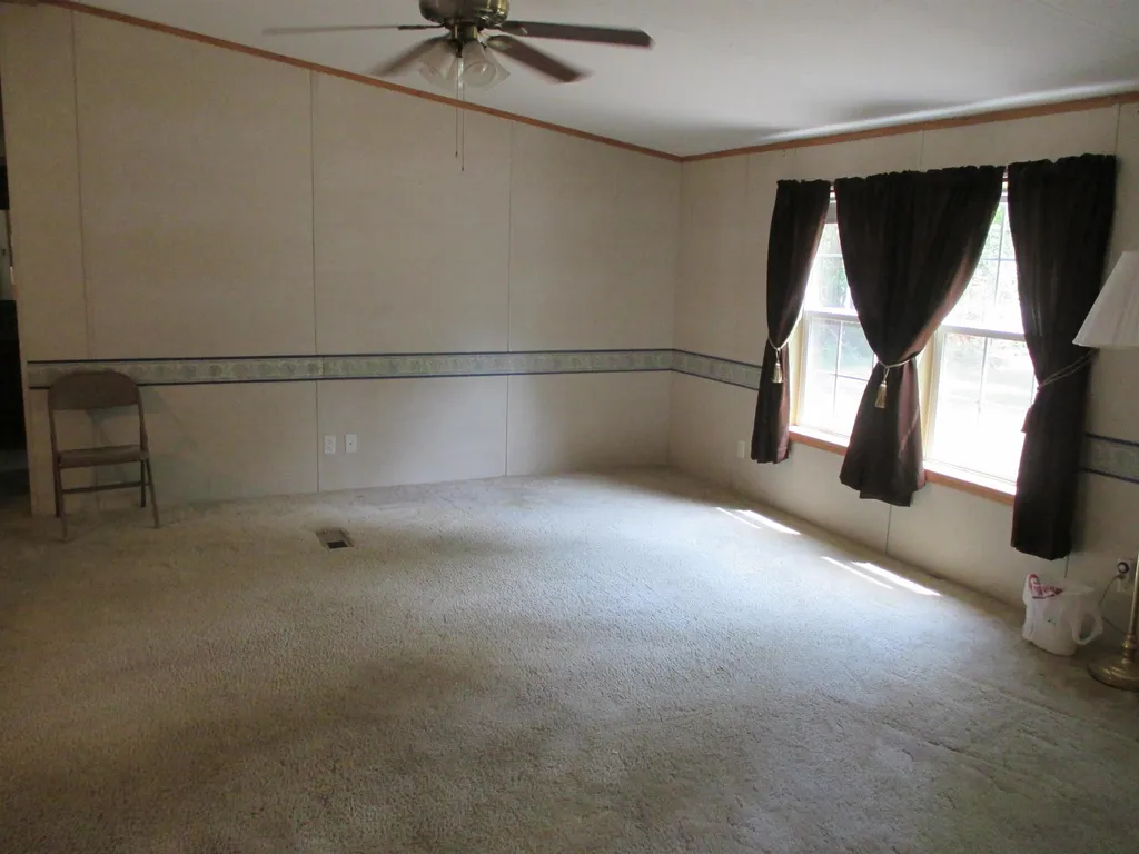21 NE Pond Road Milton NH 03851