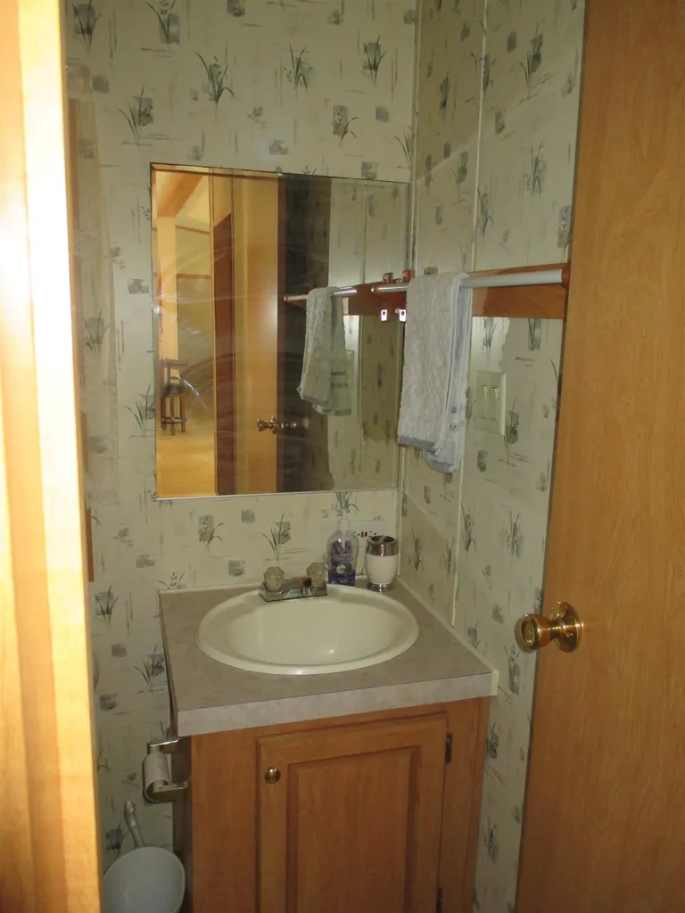 21 NE Pond Road Milton NH 03851