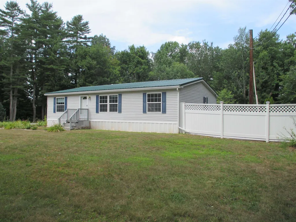 21 NE Pond Road Milton NH 03851
