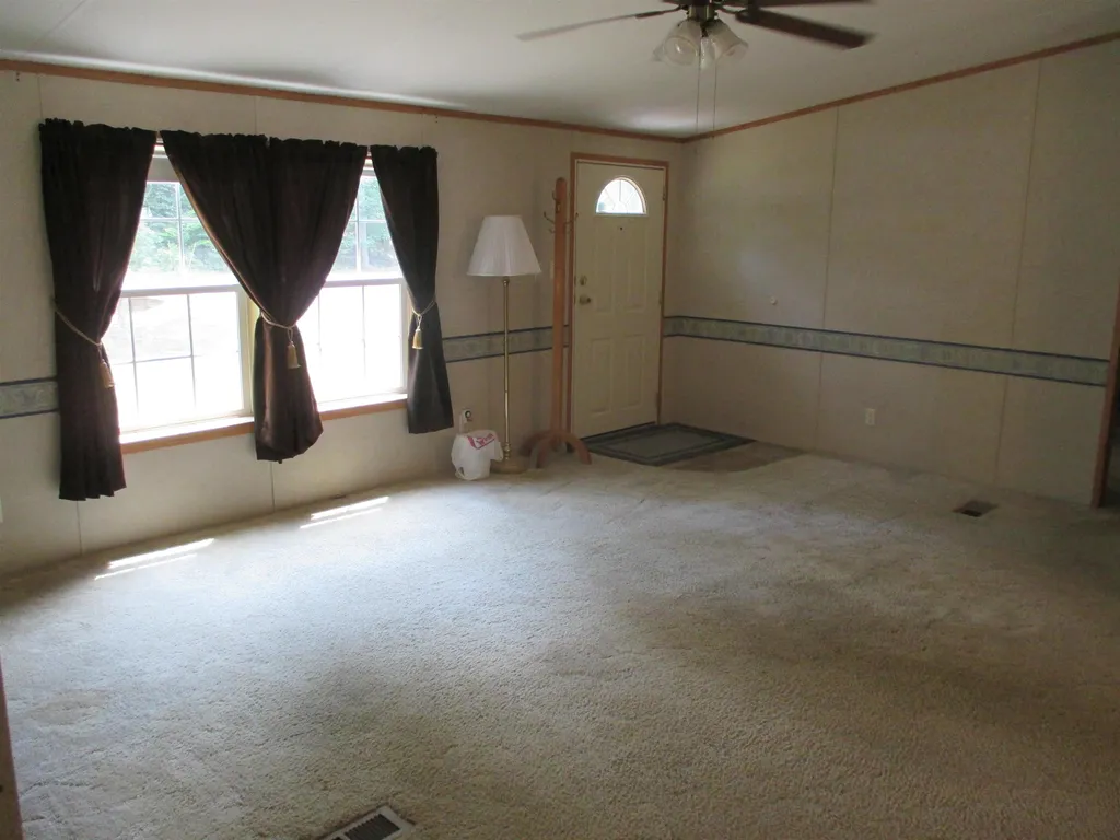 21 NE Pond Road Milton NH 03851