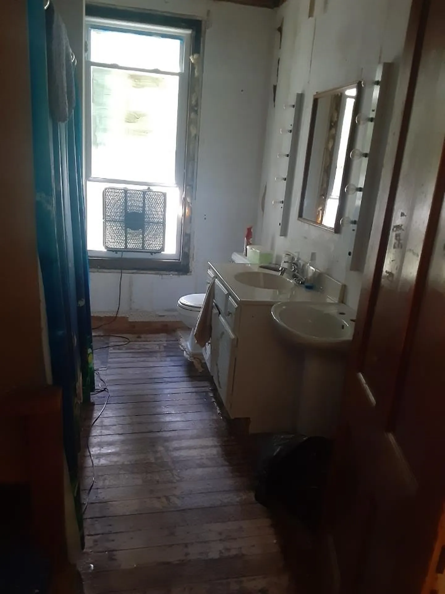 18 Lyford Street Laconia NH 03246