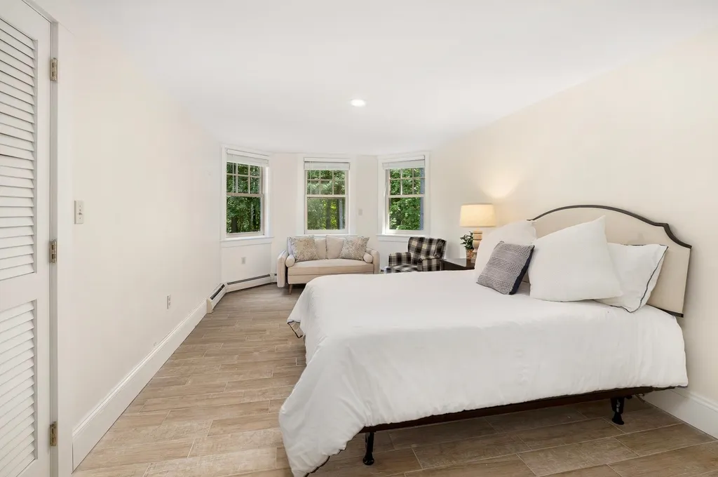 9 Downing Road Hanover NH 03755