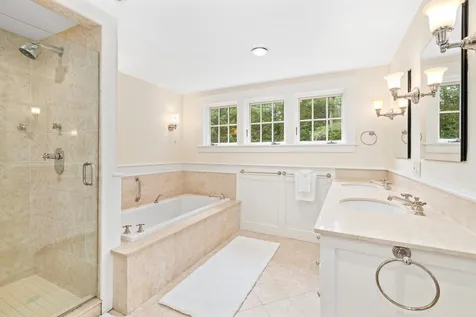 9 Downing Road Hanover NH 03755