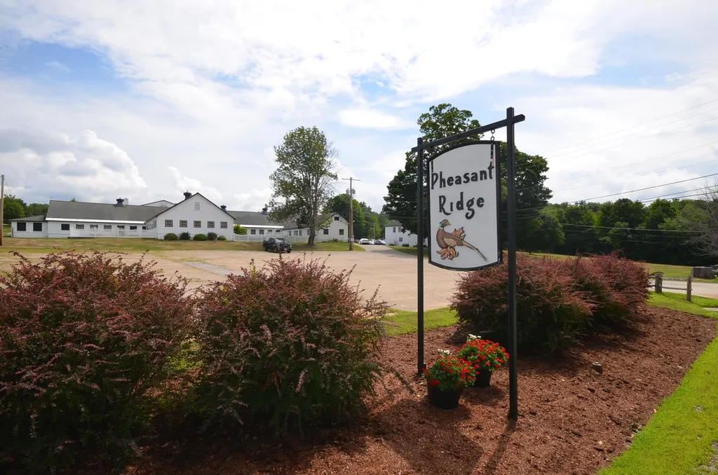 140 Country Club Road Gilford NH 03249