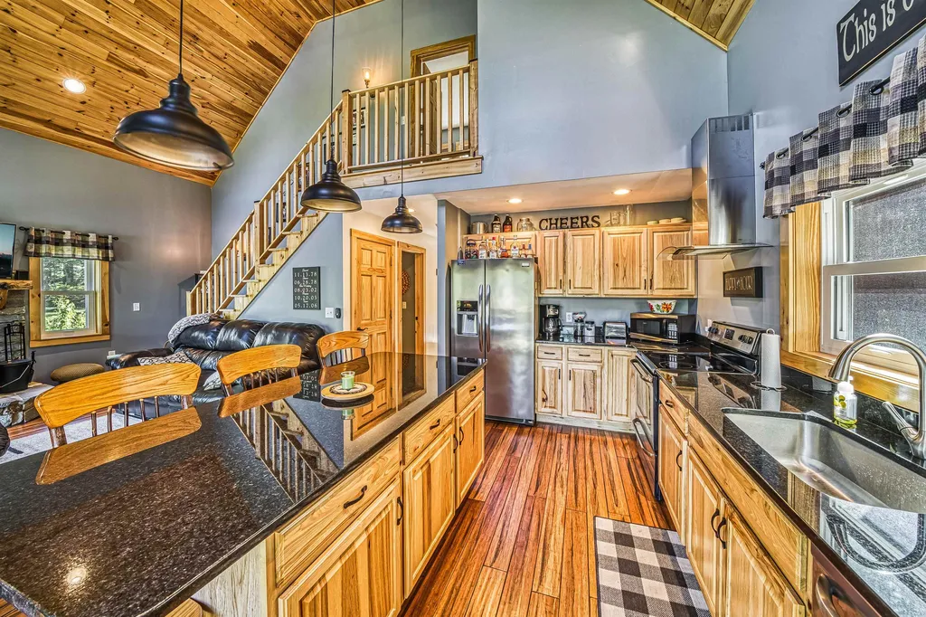 126 Cove Road Washington NH 03280