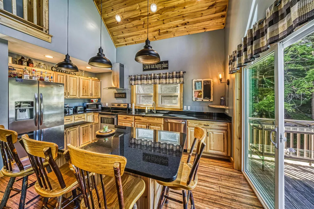 126 Cove Road Washington NH 03280