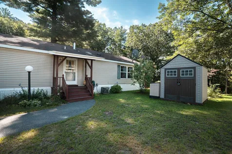 9 Hillcrest Street Hinsdale NH 03451