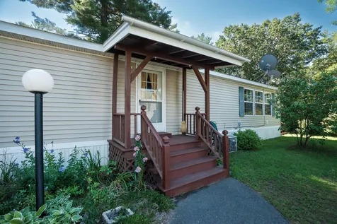 9 Hillcrest Street Hinsdale NH 03451