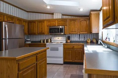 9 Hillcrest Street Hinsdale NH 03451