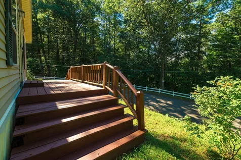 9 Hillcrest Street Hinsdale NH 03451