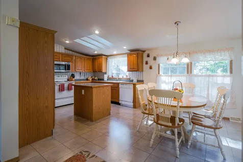 9 Hillcrest Street Hinsdale NH 03451