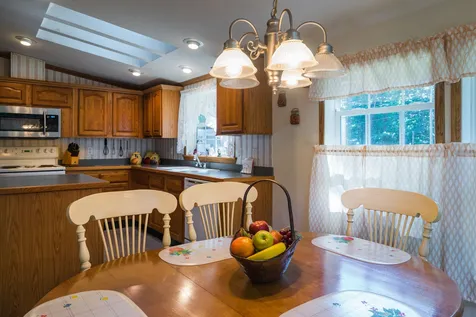 9 Hillcrest Street Hinsdale NH 03451