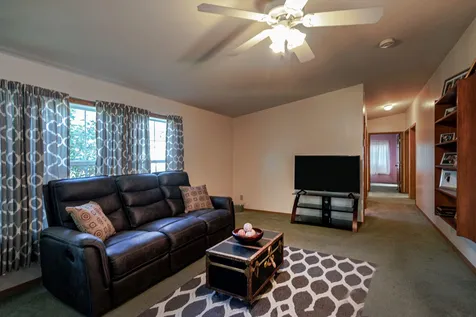 9 Hillcrest Street Hinsdale NH 03451