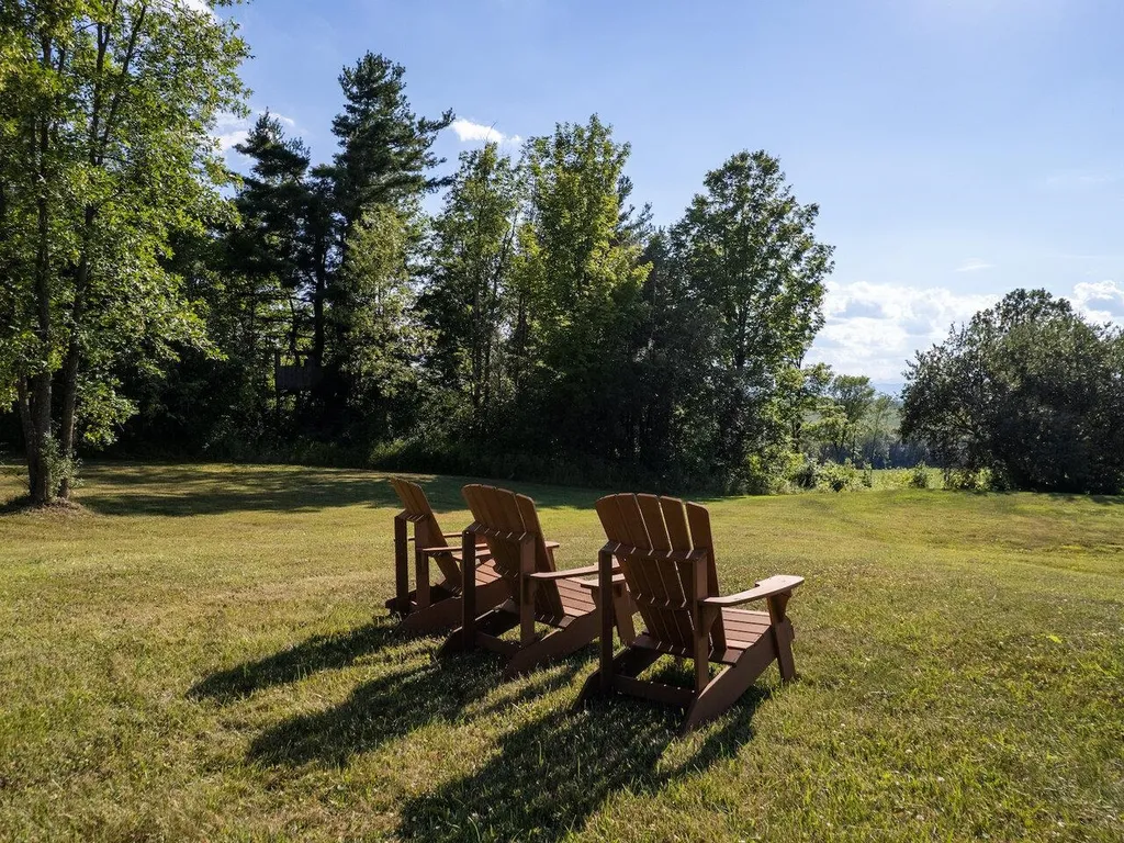 404 Pea Ridge Road Ferrisburgh VT 05456