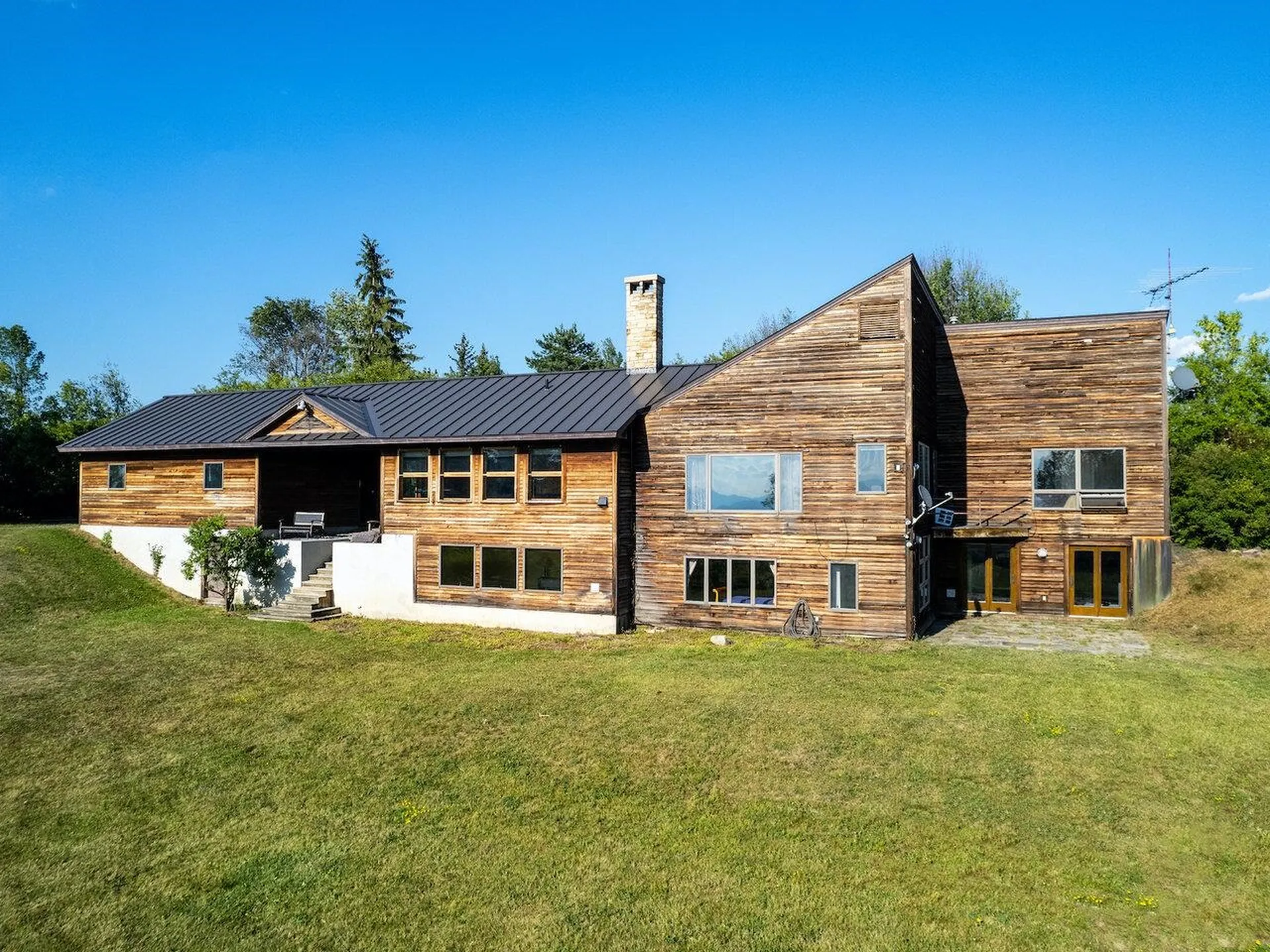 404 Pea Ridge Road Ferrisburgh VT 05456