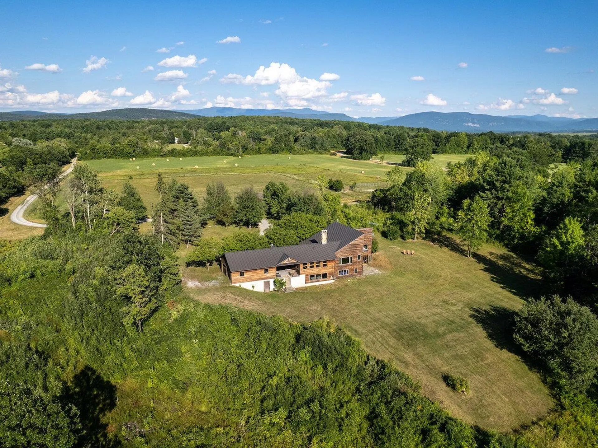 404 Pea Ridge Road Ferrisburgh VT 05456