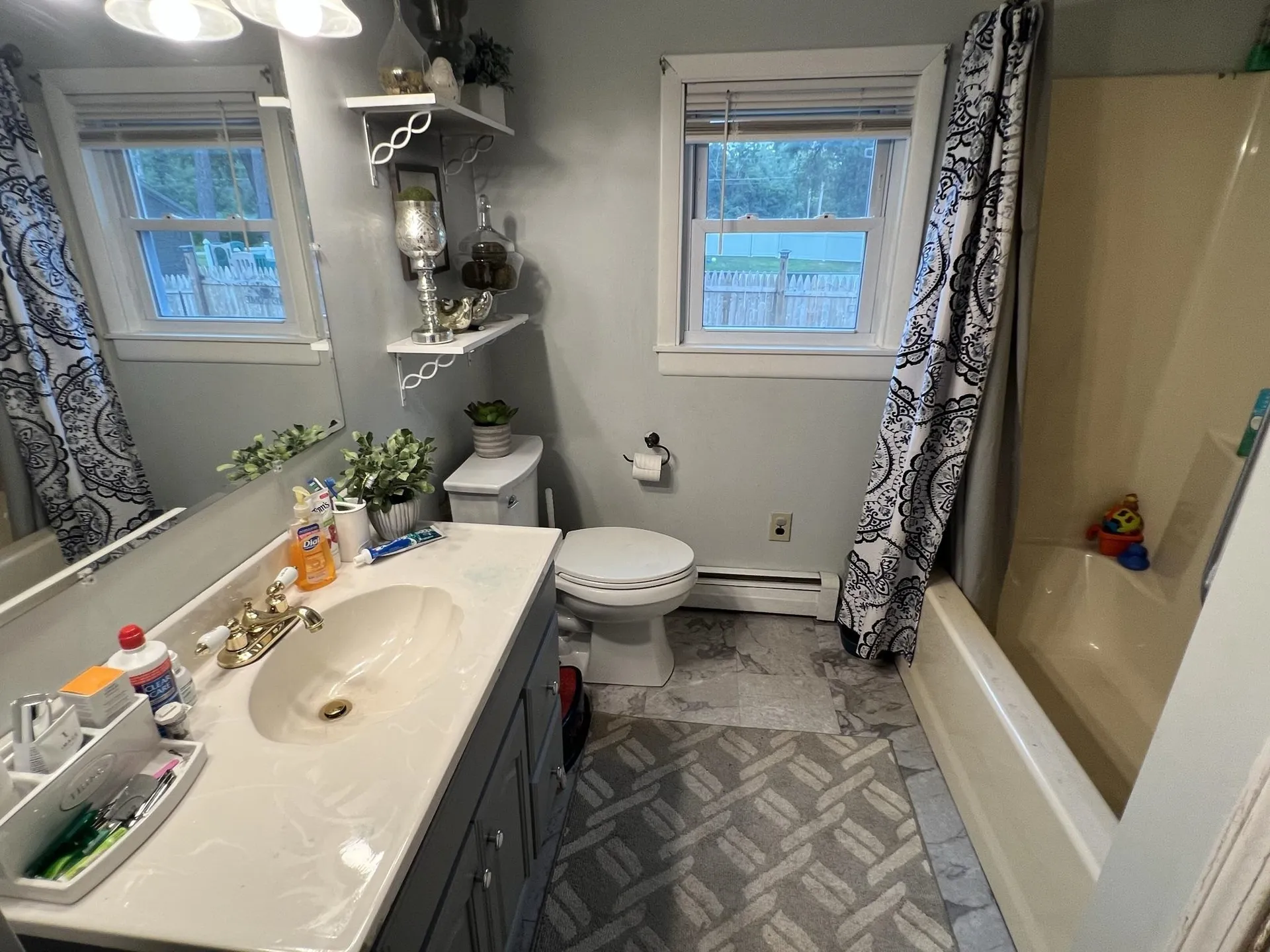 10 Pawtucket Avenue Claremont NH 03743